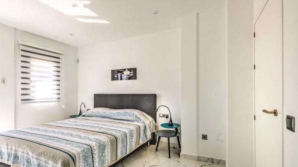 Casa independiente en calle Florencia