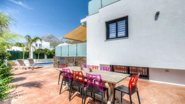 Casa independiente en calle Florencia