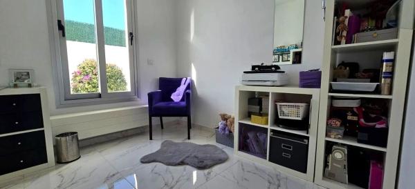 Casa independiente en calle Roma