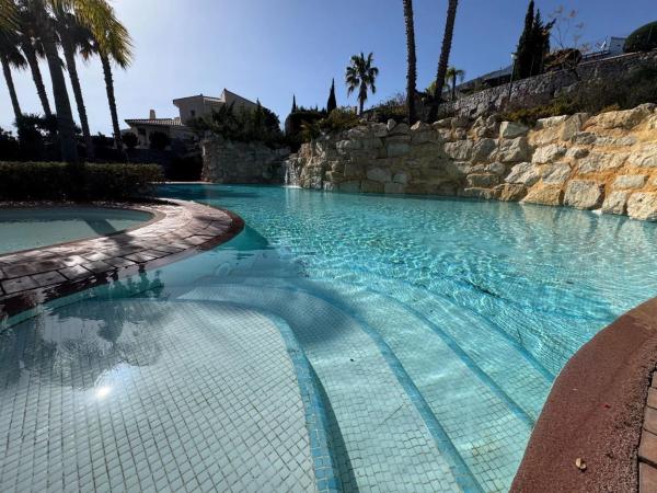 Chalet pareado en calle Puig Campana