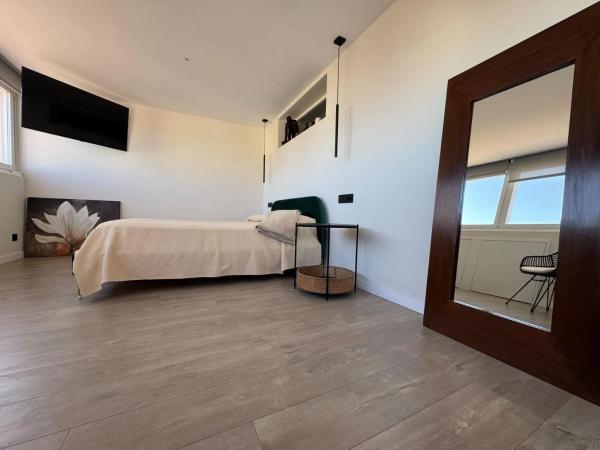 Chalet pareado en calle Puig Campana