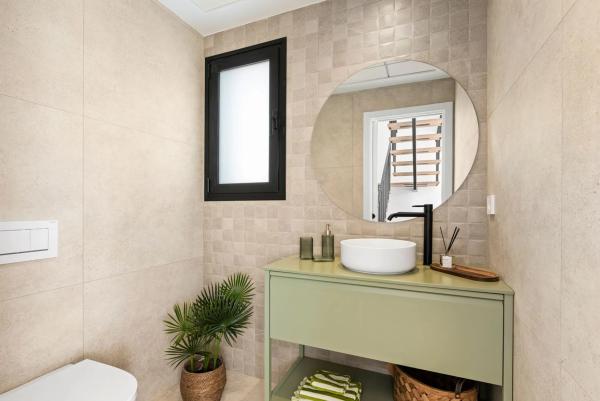 Casa independiente en calle Bernia, 49