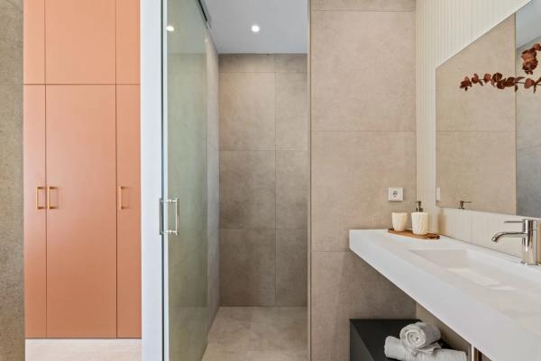 Casa independiente en calle Bernia, 49