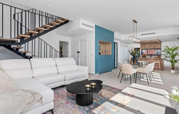 Casa independiente en calle Bernia, 49