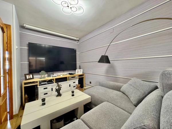 Chalet adosado en travesía Oscar Esplá