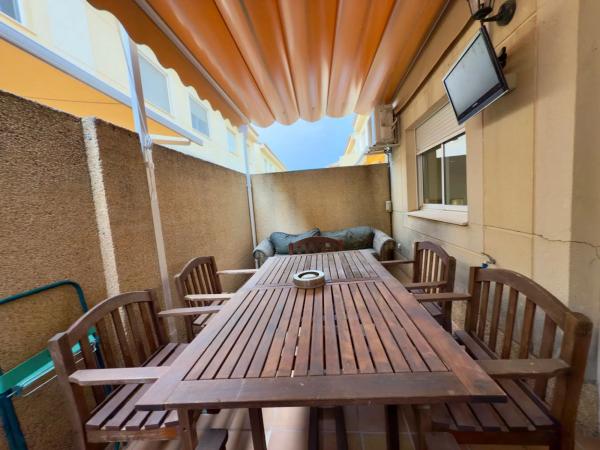 Chalet adosado en Tr Oscar Espla, 27