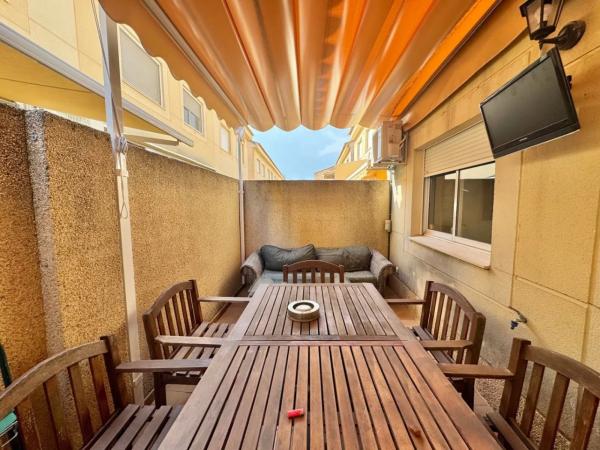 Chalet adosado en travesía Oscar Esplá