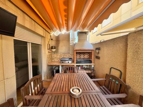 Chalet adosado en travesía Oscar Esplá