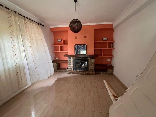 Casa independiente en calle Apolo