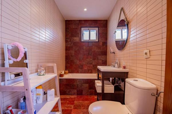 Casa independiente en calle Huelva