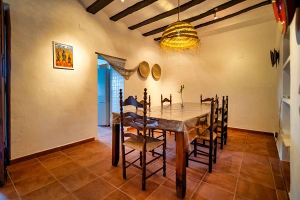 Chalet adosado en calle del Ravalet