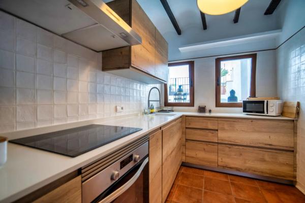 Chalet adosado en calle del Ravalet