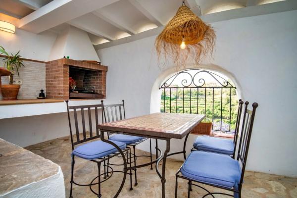 Chalet adosado en calle del Ravalet