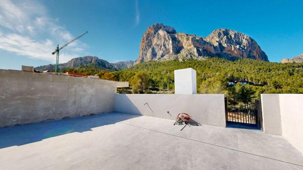 Chalet pareado en calle Mariola, 3