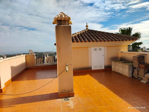 Casa independiente en avenida Balcon de Ponoig