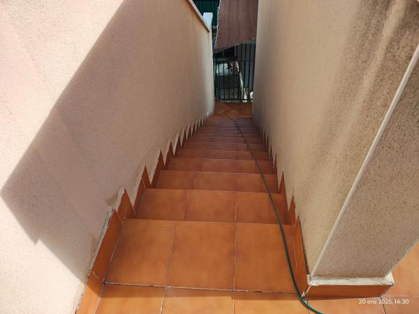 Casa independiente en avenida Balcon de Ponoig