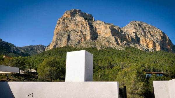 Chalet pareado en calle Mariola, 3