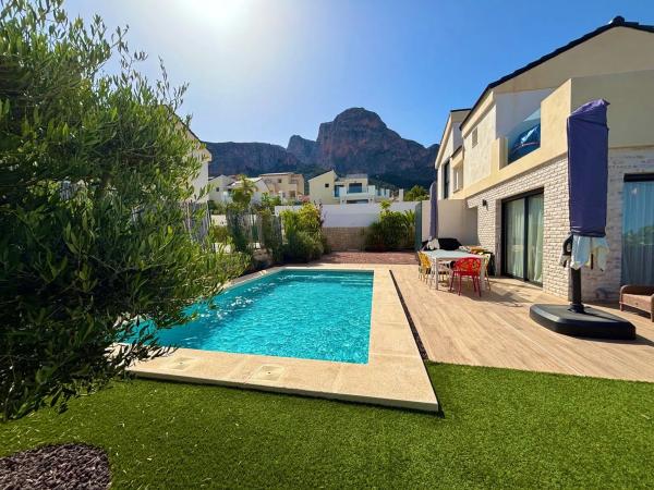 Casa independiente en calle La Solana, 20