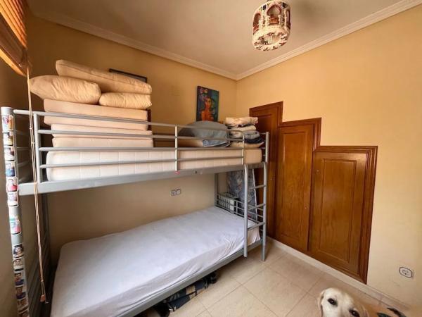 Casa independiente en calle Sevilla