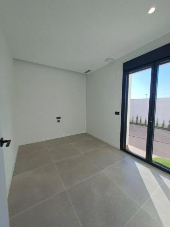 Casa independiente en calle Málaga