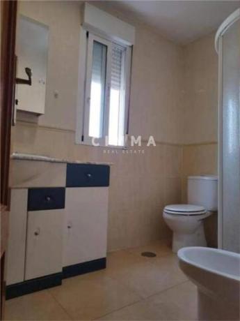 Chalet adosado en calle Escritor Vintila Horia