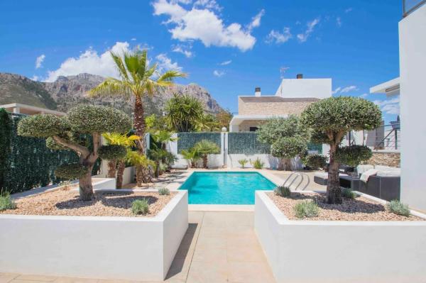 Casa independiente en calle Venecia s/n