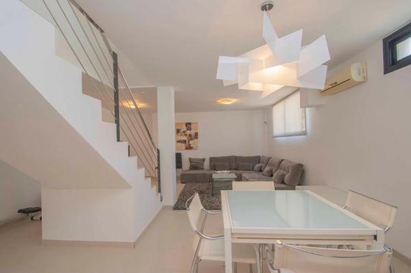 Casa independiente en calle Venecia s/n