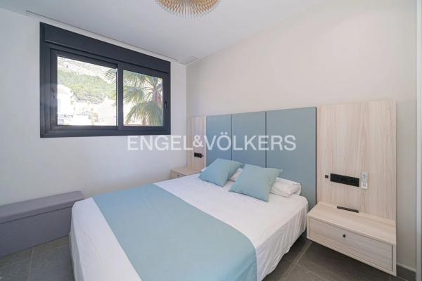 Casa independiente en calle Mariola, 1