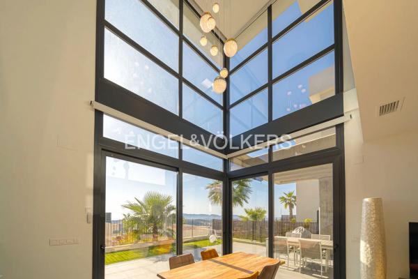 Casa independiente en calle Mariola, 1