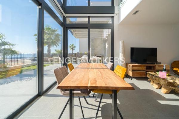 Casa independiente en calle Mariola, 1