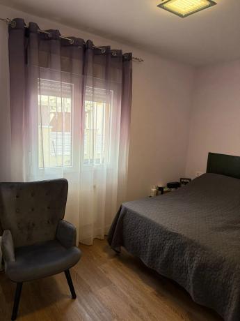 Casa independiente en calle Almonte, 5