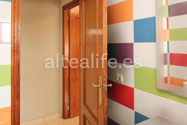 Casa independiente en calle Sevilla