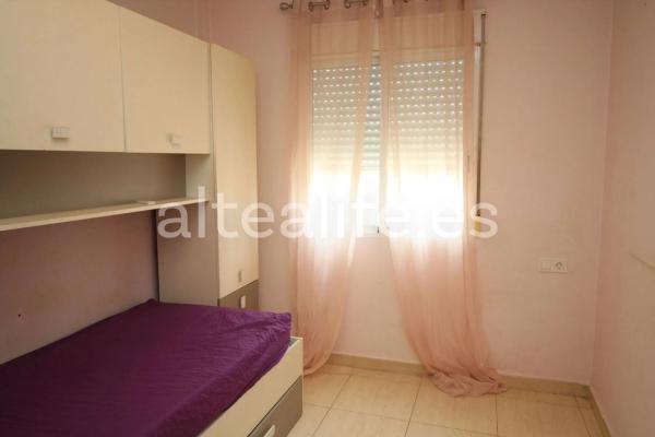 Casa independiente en calle Sevilla