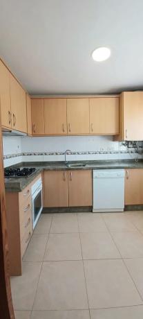 Chalet adosado en calle Escritor Vintila Horia