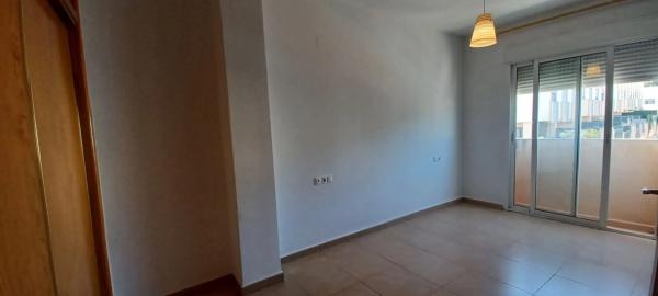 Chalet adosado en calle Escritor Vintila Horia