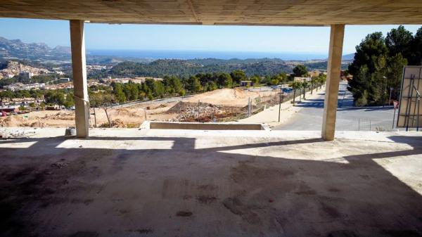 Chalet pareado en avenida Baronia de Polop, 15