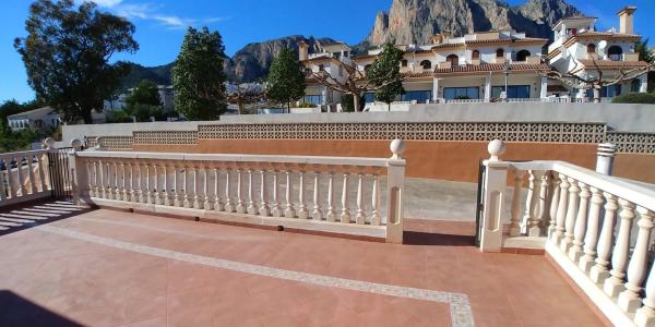 Casa independiente en avenida Balcon de Ponoig, 6