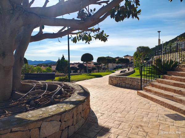 Chalet pareado en avenida Balcon de Ponoig, 37