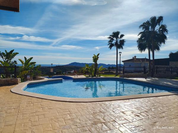 Chalet pareado en avenida Balcon de Ponoig, 37