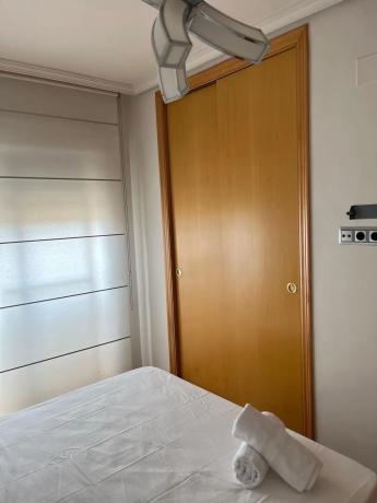 Chalet adosado en calle rafael luis gomez carrasco, 4