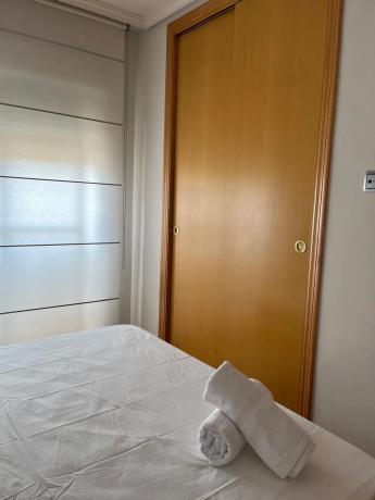 Chalet adosado en calle rafael luis gomez carrasco, 4