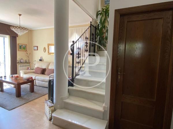 Casa independiente en calle Maigmó