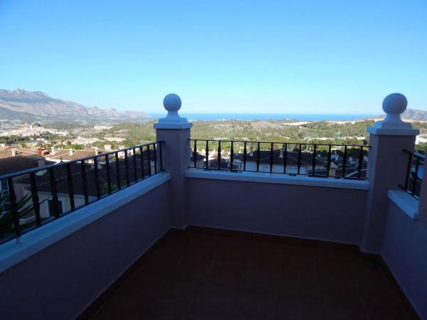 Casa independiente en calle Maigmó, 15