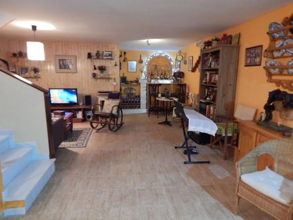 Casa independiente en calle Maigmó, 15