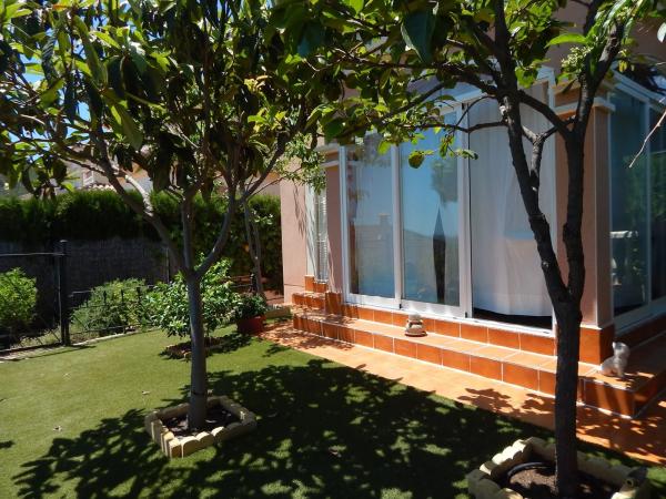 Casa independiente en calle Maigmó, 15