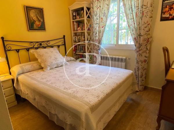 Casa independiente en calle Maigmó