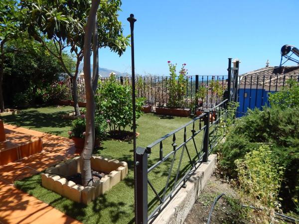 Casa independiente en calle Maigmó, 15