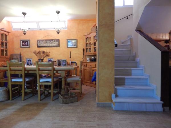 Casa independiente en calle Maigmó, 15