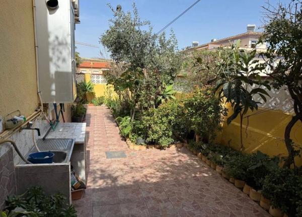 Casa independiente en calle Aitana, 5