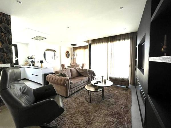 Casa independiente en calle Amsterdam s/n